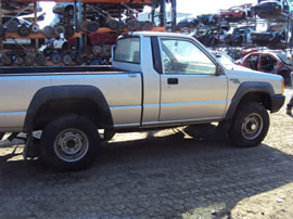 1994 MITSUBISHI PICK UP TRUCK MIGHTY MAX MODEL REGULAR CAB 3.0L V6 MT 4X4 COLOR SILVER 143658