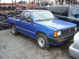 <empty>1990 MITSUBISHI TRUCK 2.4L MT 2WD COLOR BLUE 