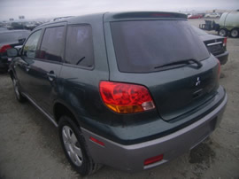 2003 MITSUBISHI OUTLANDER COLOR GREEN STK 113568