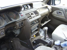 1992 MITSUBISHI MONTERO, AUTO TRANS, COLOR:GREEN, STK:093442