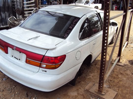 2000 SATURN LS COLOR WHITE STK# 109780