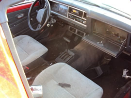 1986 MITSUBISHI PICK UP COLOR RED STK#103515