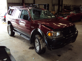 2002 MITSUBISHI MONTERO SPORT XLS 4X4 MODEL, 3.5L ENGINE, AUTOMATIC TRANSMISSION COLOR RED STK#113556