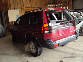 2002 MITSUBISHI MONTERO SPORT XLS 4X4 MODEL, 3.5L ENGINE, AUTOMATIC TRANSMISSION COLOR RED STK#113556