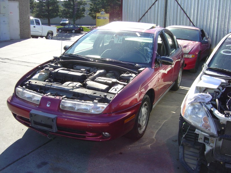 1996 saturn 4 door