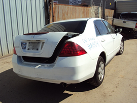 2006 HONDA ACCORD 4 DOOR SEDAN LX MODEL 2.4L AT FWD COLOR WHITE STK A13041
