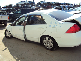 2006 HONDA ACCORD 4 DOOR SEDAN LX MODEL 2.4L AT FWD COLOR WHITE STK A13041