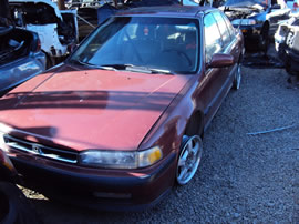 1990 HONDA ACCORD 4 DOOR SEDAN EX MODEL 2.2L AT FWD COLOR RED A14077