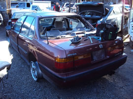 1990 HONDA ACCORD 4 DOOR SEDAN EX MODEL 2.2L AT FWD COLOR RED A14077