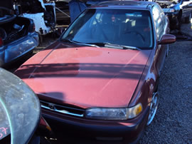 1990 HONDA ACCORD 4 DOOR SEDAN EX MODEL 2.2L AT FWD COLOR RED A14077