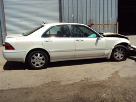 2002 ACURA RL 4 DOOR SEDAN 3.5L V6 AT FWD COLOR WHITE STK A13050