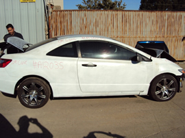 2009 HONDA CIVIC LX MODEL 2 DOOR COUPE 1.8L AT FWD COLOR WHITE STK A12035